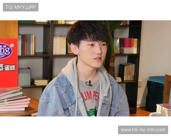 《电竞职业选手的成长秘籍：从菜鸟到大神的蜕变》，电竞职业选手生活日常